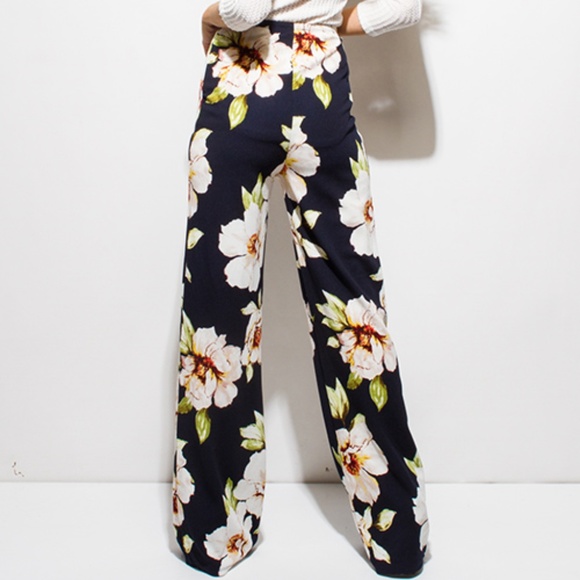 ~GOLDEN BUTTON HIGH WAISTED BOHO WIDE LEG PANTS~ - Picture 5 of 6